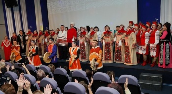 Отчетный концерт коллективов ГЦНТ "В сиянии творчества"